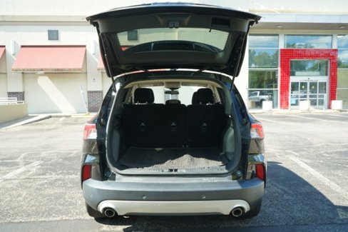 Used 2020 Ford Escape SE image 53