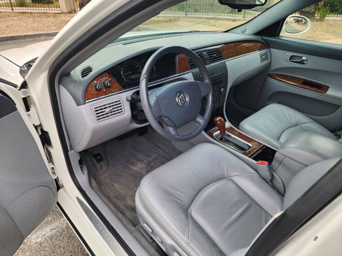 Used 2005 Buick LaCrosse CXS image 22