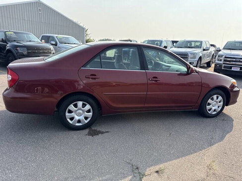 Used 2004 Toyota Camry LE image 8