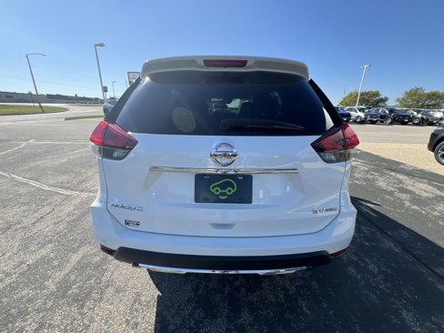 Used 2020 Nissan Rogue SV image 30