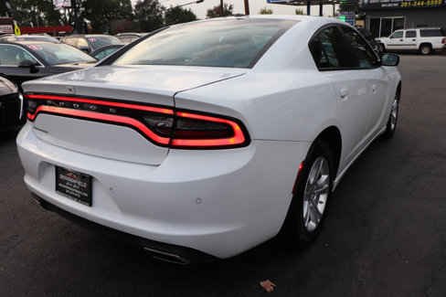 Used 2022 Dodge Charger SXT image 5