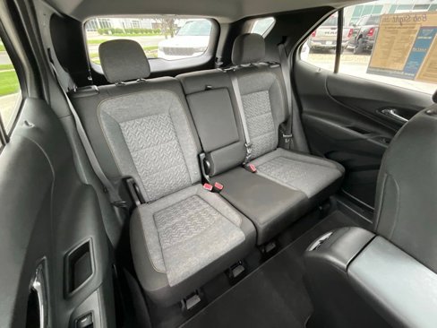 Used 2023 Chevrolet Equinox LT image 19