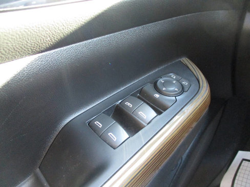 Used 2023 GMC Acadia SLE w/ Driver Convenience Package image 25