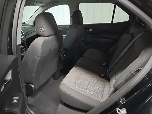 Used 2022 Chevrolet Equinox LT image 30