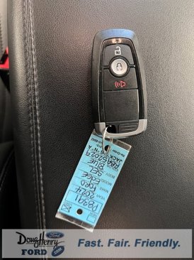 Used 2024 Ford Edge SEL image 48