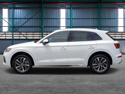 Used 2023 Audi Q5 2.0T Premium Plus w/ Premium Plus Package image 2