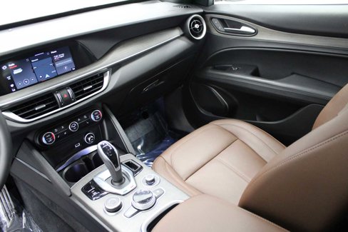 Used 2022 Alfa Romeo Stelvio Ti w/ Active Assist Plus Package image 24