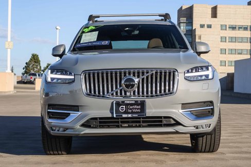 Used 2024 Volvo XC90 B6 Plus w/ Protection Package Premier image 2