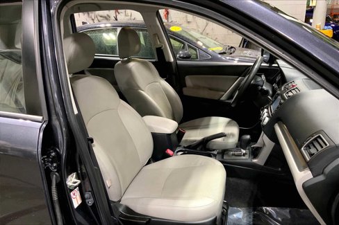 Used 2017 Subaru Forester 2.5i w/ Alloy Wheel Package image 8