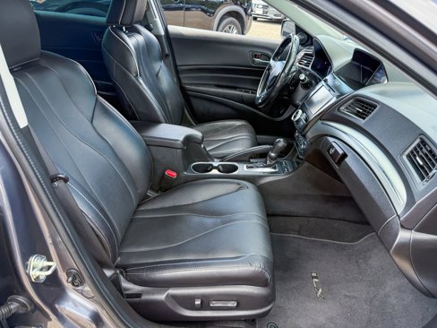 Used 2020 Acura ILX w/ Premium Package image 10