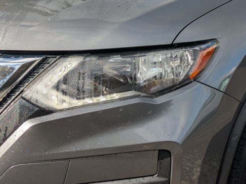 Used 2019 Nissan Rogue SV w/ Sun & Sound Touring Package image 7