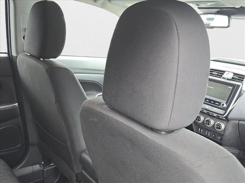 Used 2021 Mitsubishi Outlander Sport SE image 21