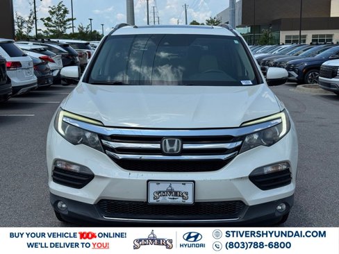 Used 2017 Honda Pilot Touring image 6