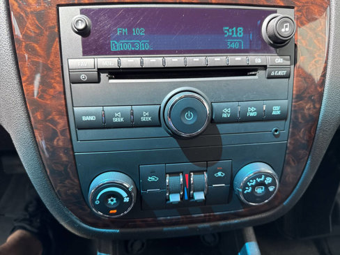 Used 2014 Chevrolet Impala LT w/ LT Sunroof Package image 14