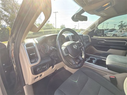 Used 2019 RAM 1500 Big Horn image 10