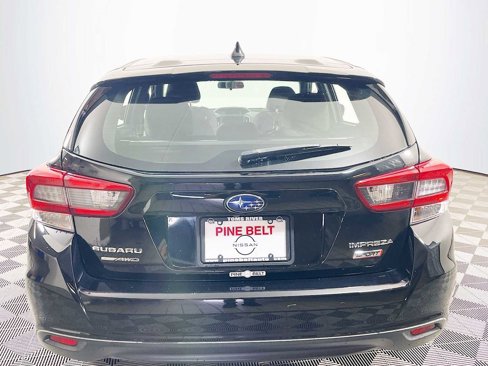 Used 2020 Subaru Impreza 2.0i Sport image 5