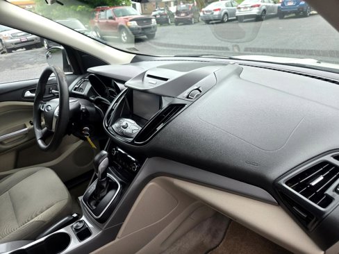 Used 2013 Ford Escape SE image 37