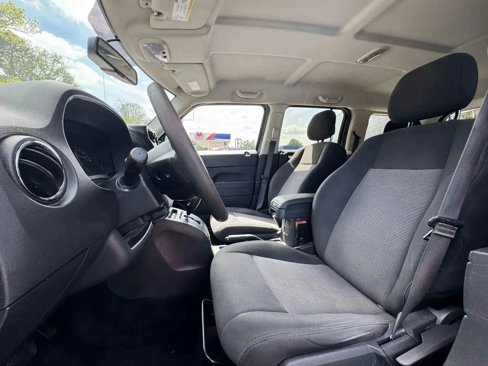 Used 2017 Jeep Patriot Sport image 14