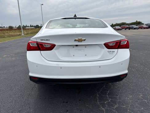 Used 2024 Chevrolet Malibu LS w/ Driver Confidence Package image 4
