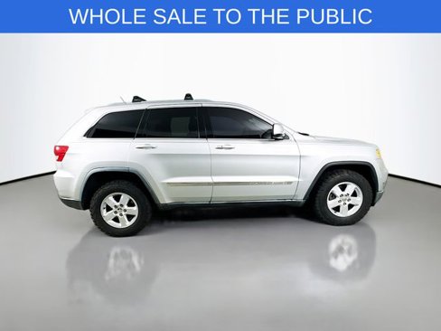 Used 2012 Jeep Grand Cherokee Laredo w/ Laredo E Group image 5