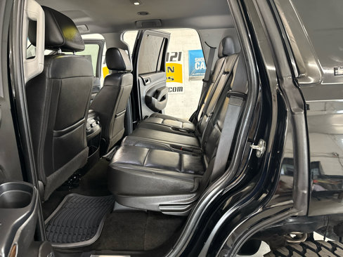 Used 2018 Chevrolet Tahoe LT image 32