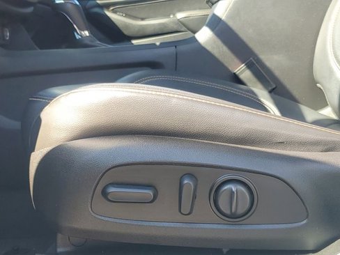 Used 2019 Chevrolet Traverse Premier w/ Redline Edition image 15