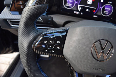 Used 2024 Volkswagen Golf R image 67