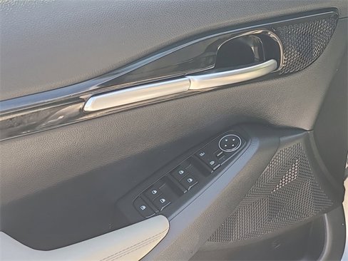 Used 2023 Kia Seltos EX image 19