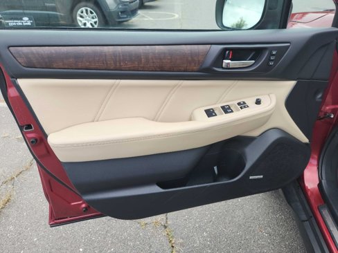 Used 2019 Subaru Outback 2.5i Limited w/ Popular Package #2 image 8