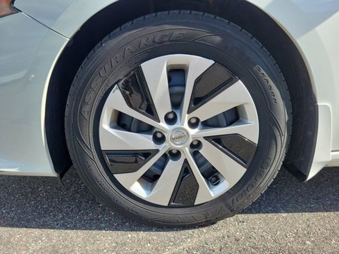 Used 2020 Nissan Altima 2.5 S image 5