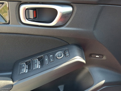 Certified 2023 Honda Civic EX image 12