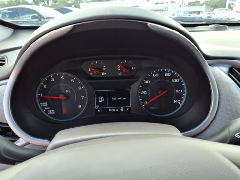 Used 2022 Chevrolet Malibu LT image 17