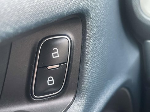Used 2022 Ford Maverick XL image 27