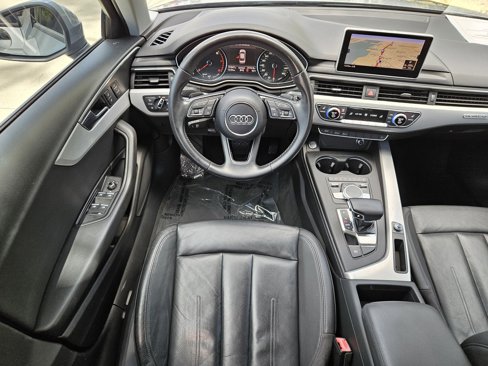 Used 2017 Audi A4 2.0T Premium image 15