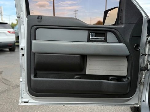 Used 2014 Ford F150 XLT w/ Equipment Group 302A Luxury image 13