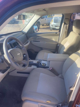 Used 2008 Jeep Liberty Sport image 5