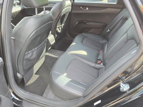 Used 2023 Kia K5 GT-Line image 13
