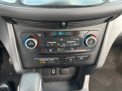 Used 2018 Ford Escape SE w/ SE Sync 3 Package image 22