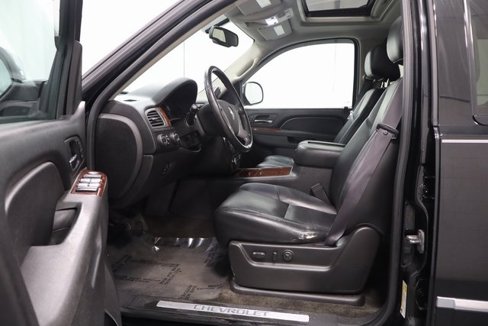 Used 2012 Chevrolet Avalanche LTZ image 10