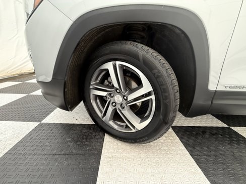 Used 2021 GMC Terrain SLT image 10