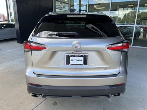 Used 2015 Lexus NX 200t FWD image 10