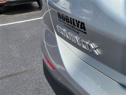 Used 2023 Chevrolet Equinox LT image 12