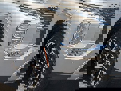 Used 2022 Mitsubishi Outlander SE image 9