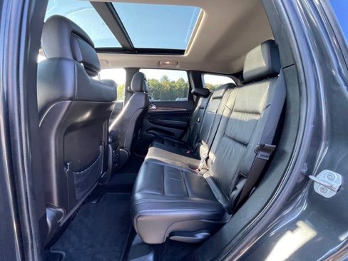 Used 2011 Jeep Grand Cherokee Limited image 20