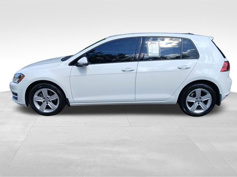 Used 2015 Volkswagen Golf TDI S image 2