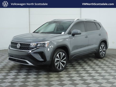 Certified 2022 Volkswagen Taos SE image 1
