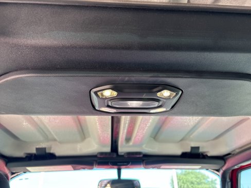 Used 2019 Jeep Wrangler Unlimited Sport image 45