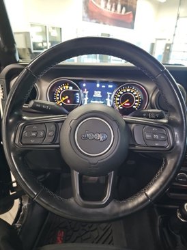 Used 2021 Jeep Gladiator Sport image 13