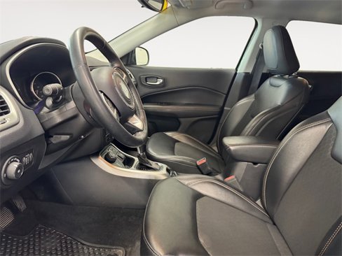 Used 2019 Jeep Compass Latitude w/ Cold Weather Group image 6