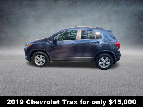 Used 2019 Chevrolet Trax LT w/ LPO, Protection Package image 2